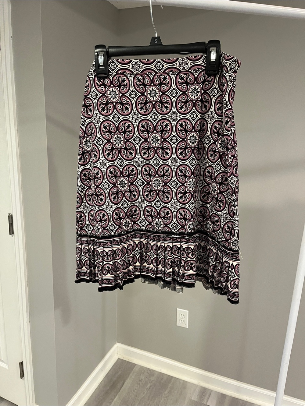 Max Studio Black and Purple Printed Midi Skirt